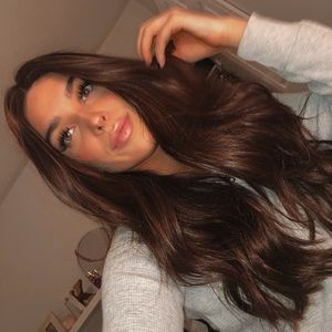 Meet your Posher, Kayla